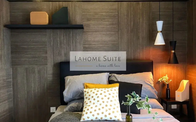 The Robertson Kuala Lumpur Lahome Suite
