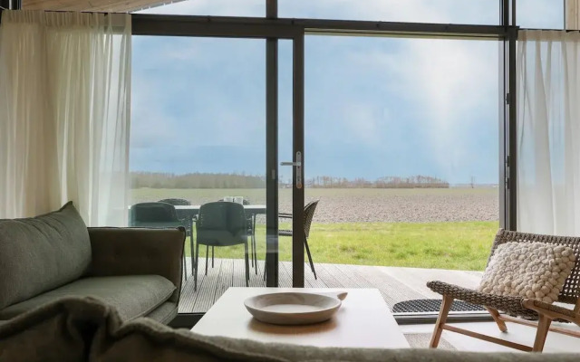 Amazing Holiday Home With Terrace