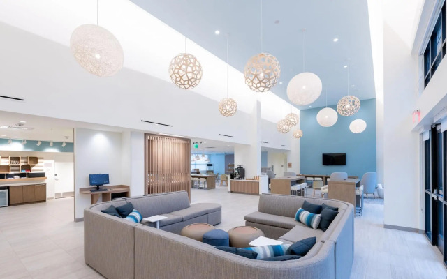 Element Dallas Richardson