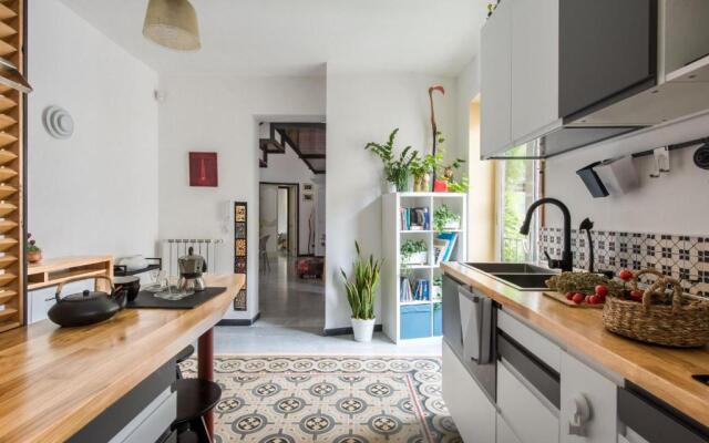 Amazing Apartment With Terrace on the Historical Porta Carini by Wonderful Italy