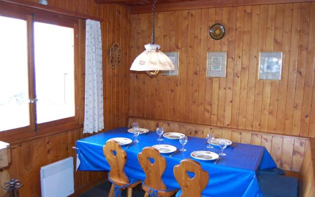 Chalet Mungg