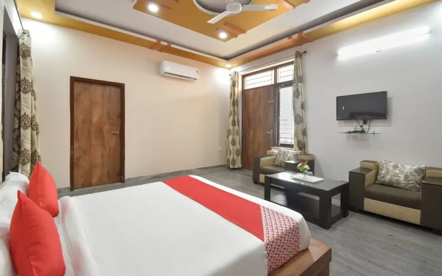 OYO 45329 Hotel Shreemaya