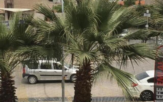 100m2 apartment, central location, free parking