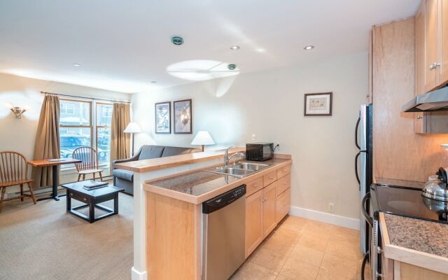 Mountainside Inn 104 1 Bedroom Condo by Alpine Lodging Telluride