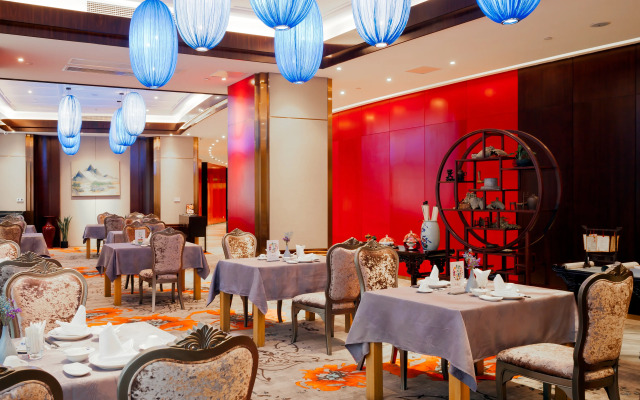 Xiamen Jingmin Central Hotel