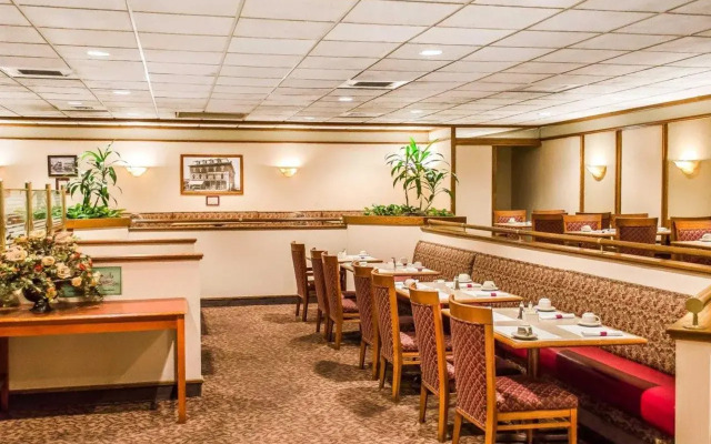 Norwood Inn Hudson - Akron North