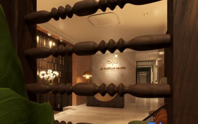 Le Parfum Apartment And Hotel