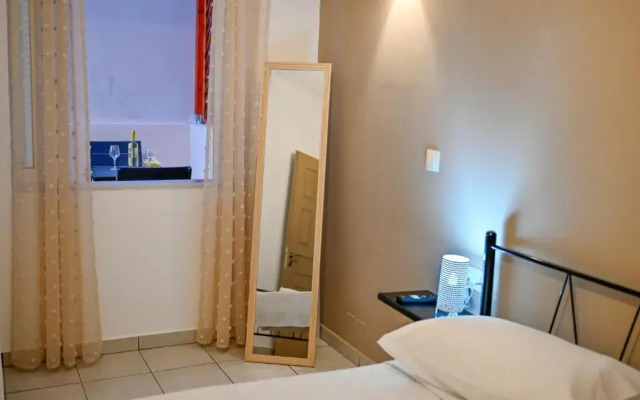 Artemis No.2 Apartment