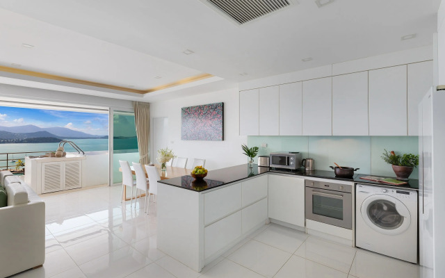 Luxury Apartment Unique Residences