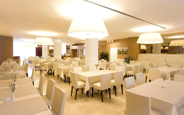 Laguna Palace Hotel