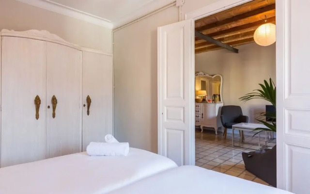 White Suite Barcelona