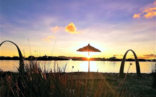 Uros Suma Jakana Lodge