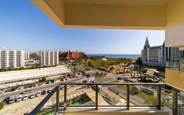 Modern Flat With Balcony Close to Beach in Aksu