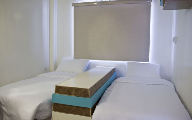 Second Wind Hostel by MNL