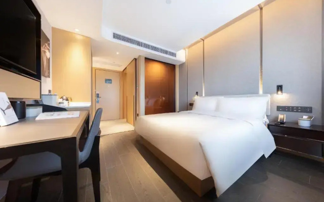 Atour Hotel Wuyue Plaza Anqing