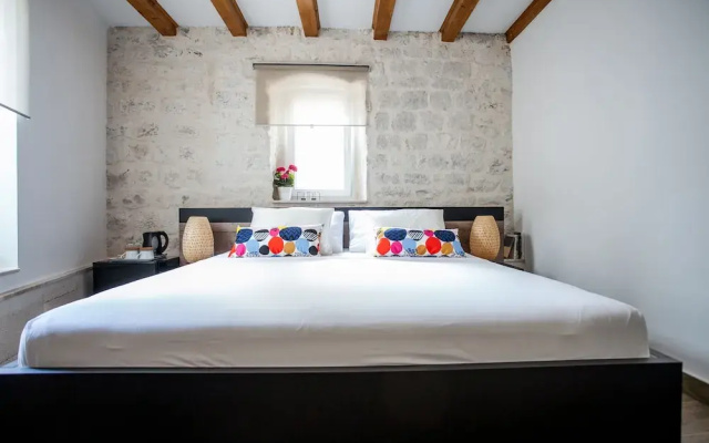 Townhouse Lucia