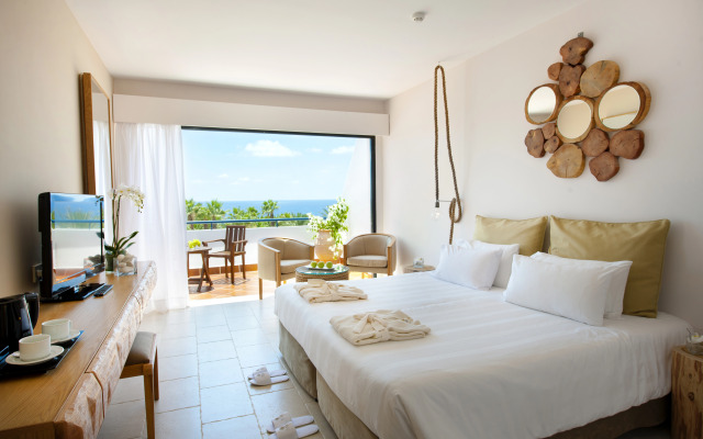 Azia Resort and Spa