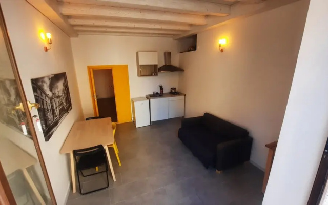 New Bed Apartment on the sea and in the Center