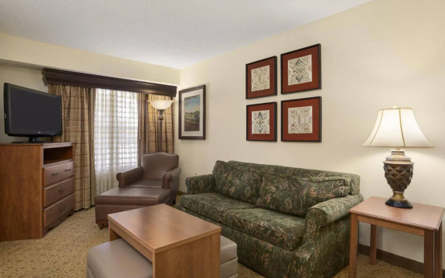 Homewood Suites Dallas/Park Central