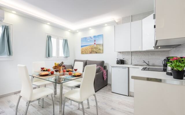 C104B Brand New Apartment, Elegant, Pool