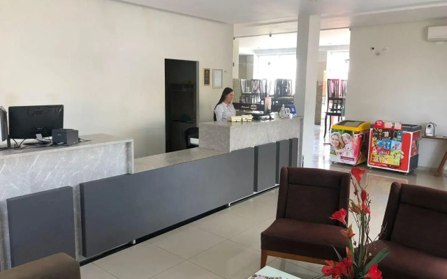 Hertz Center Hotel