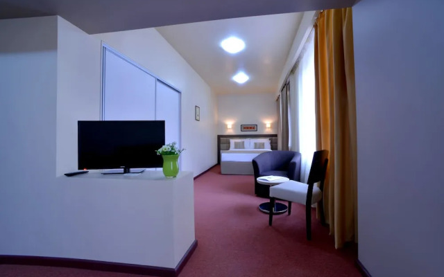 AUA Barsam Suites Yerevan