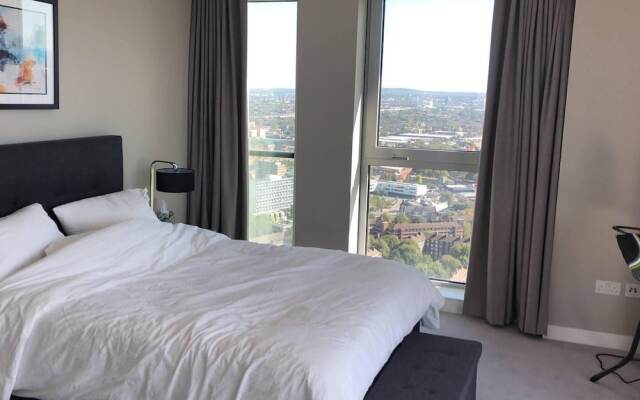 Charming 2-bed Apartment in London