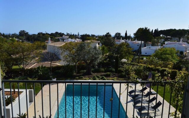 Modern Villa With Swimming Pool Near Carvoeiro