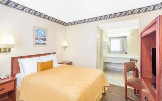 Super 8 Motel - Madera