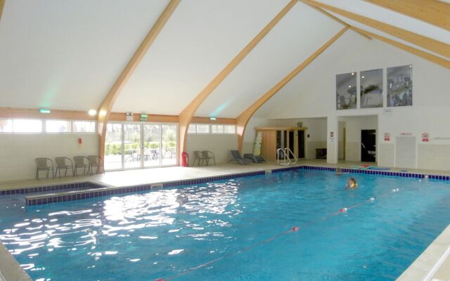 Cosy Holiday Home in Saint Columb With Garden
