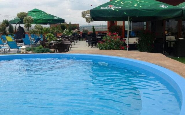 Sky Hotel