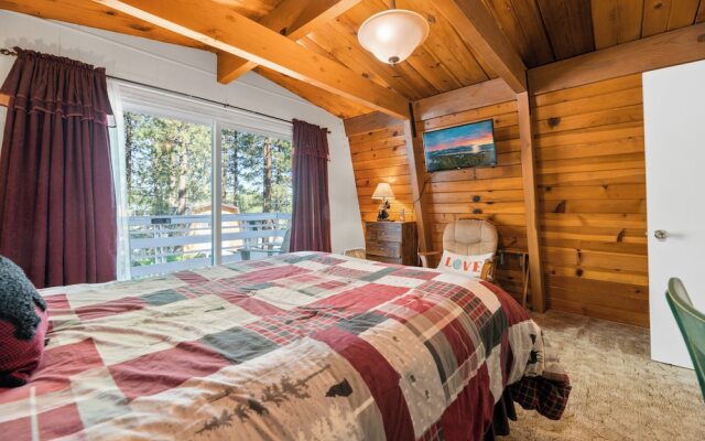 A Beary Happy Cabin