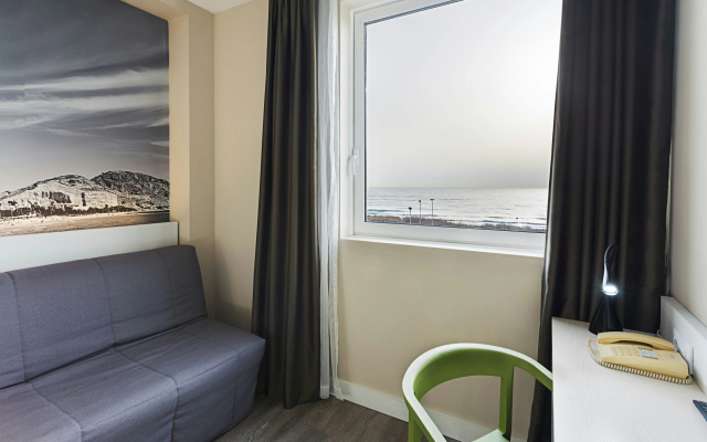 B&B Hotel Alicante - Image 7