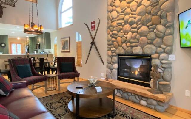 Mountain Harbor #216 3 Bedroom Condo