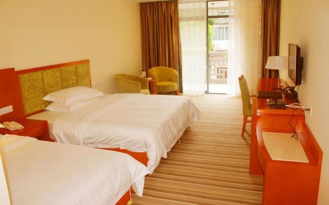Yangshuo Leisure Tea Resort