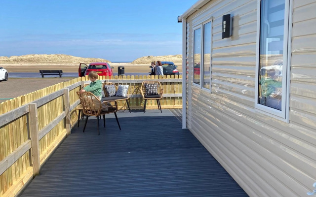 Beachfront Lodge, Lossiemouth Bay