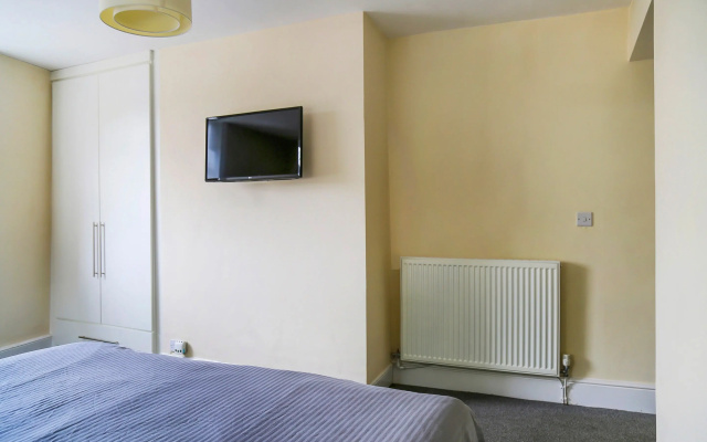 OYO Castle Hotel, Accrington
