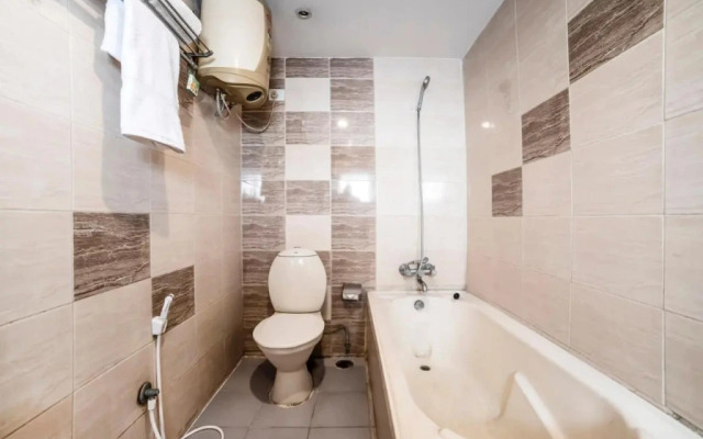 OYO 6648 Hotel Royal Residency