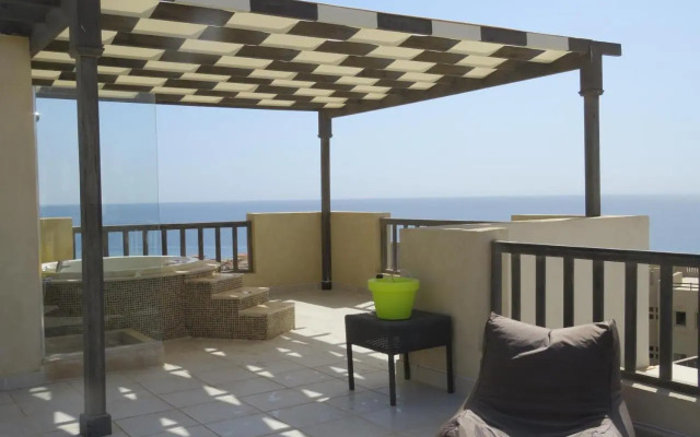 Azzurra two-Bedroom Apartment at Sahl Hasheesh