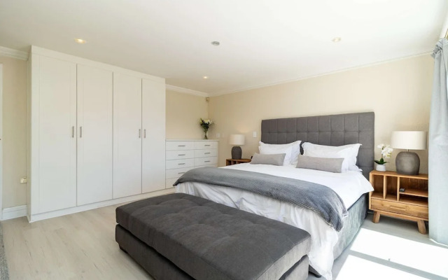 3 Bedroom Apartment - Beach Club