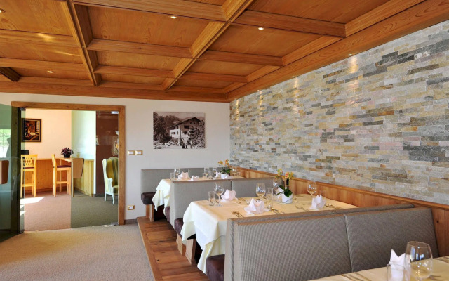 Hotel Mitlechnerhof