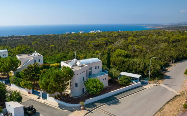 "sanders Azzurro - Adorable Villa w/ Private Pool"