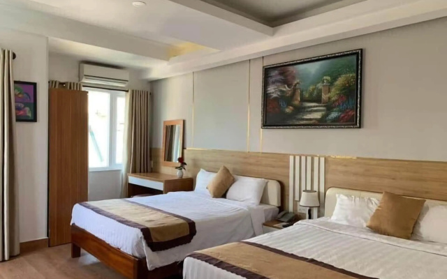 Hong Thien 1 Hotel – Guest Rooms – Hue