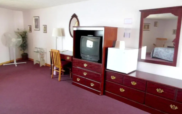 Redclyffe Shore Motor Inn