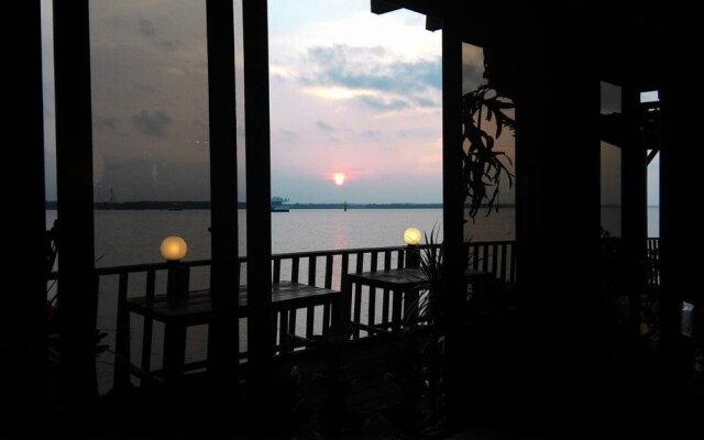 Poseidon Oysterbay Resort