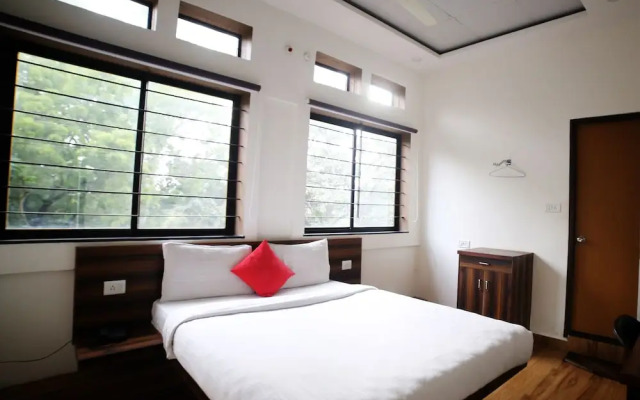 The Park View By OYO Rooms