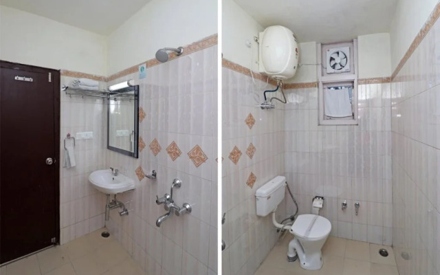 Hotel Binsar Rooms By OYO Rooms