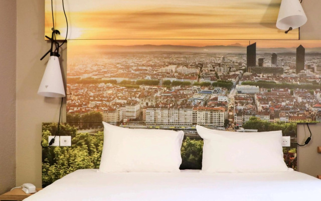ibis Lyon Gerland Rue Merieux