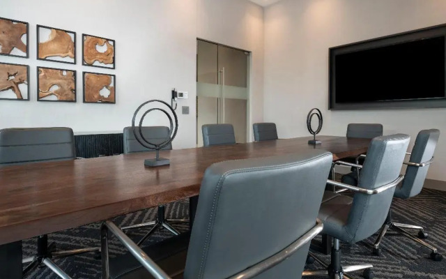 Staybridge Suites Boston Logan Airport - Revere by IHG