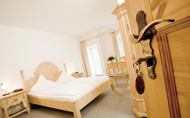 Hotel Erbgericht Krippen